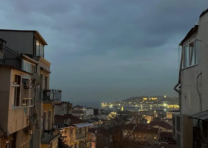 Apartment View Near Istiklal Street At Galatasaray